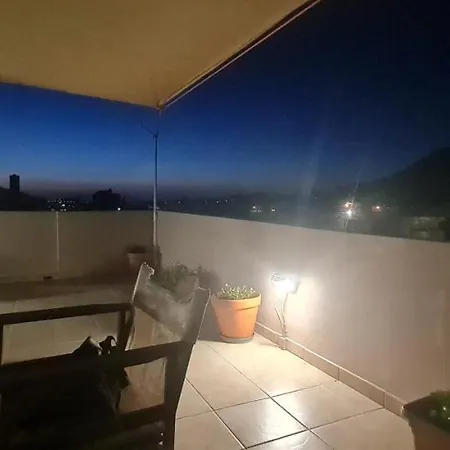 Gery's Penthouse Apartmán Pastida